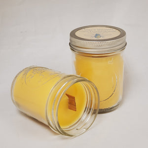 Beeswax Candle with Wood Wick